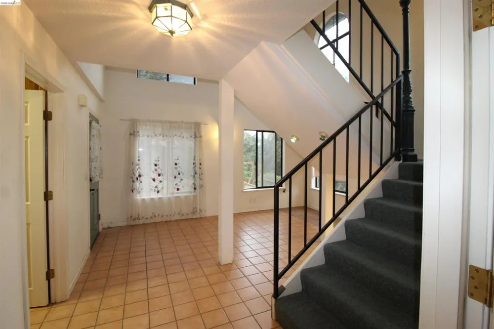 17820 Monte Grande Soulsbyville, CA 95372