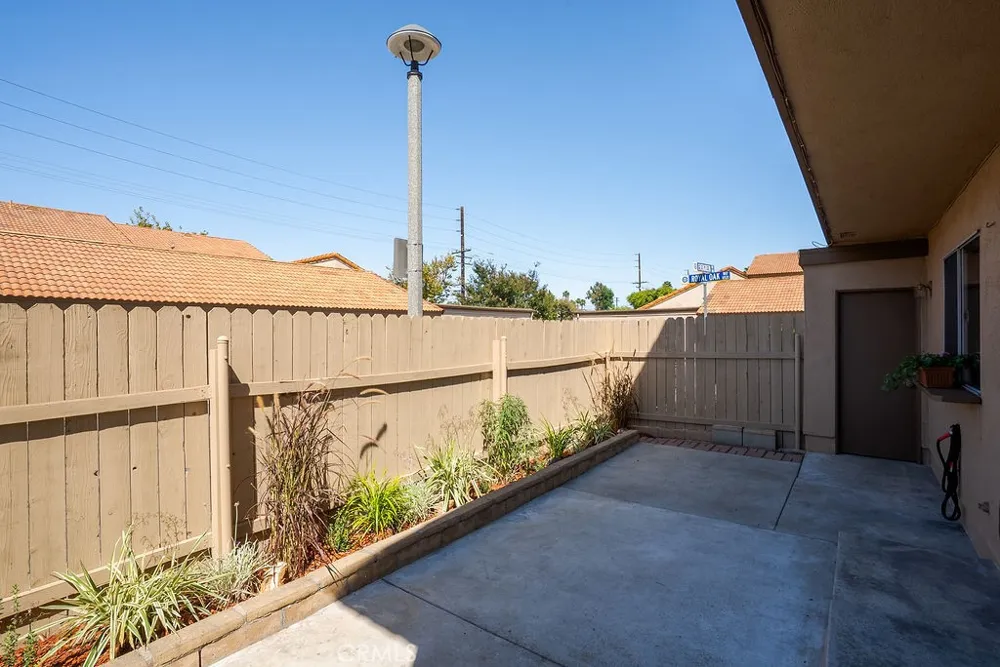 10525 Royal Oak Stanton, CA 90680