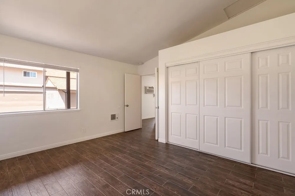 10525 Royal Oak Stanton, CA 90680
