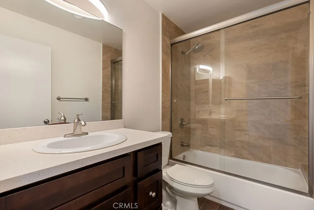 10525 Royal Oak Stanton, CA 90680