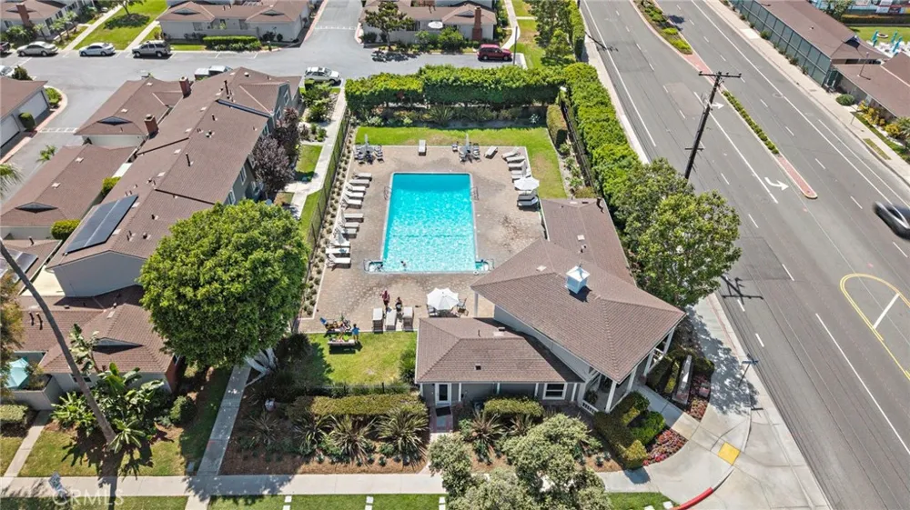 8215 Deerfield Drive Huntington Beach, CA 92646