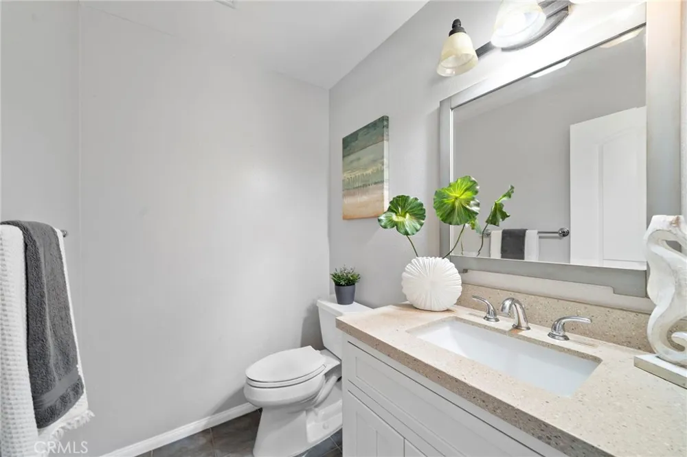 8215 Deerfield Drive Huntington Beach, CA 92646