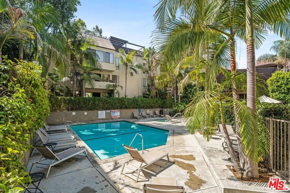 950 Kings Road #230 West Hollywood, CA 90069
