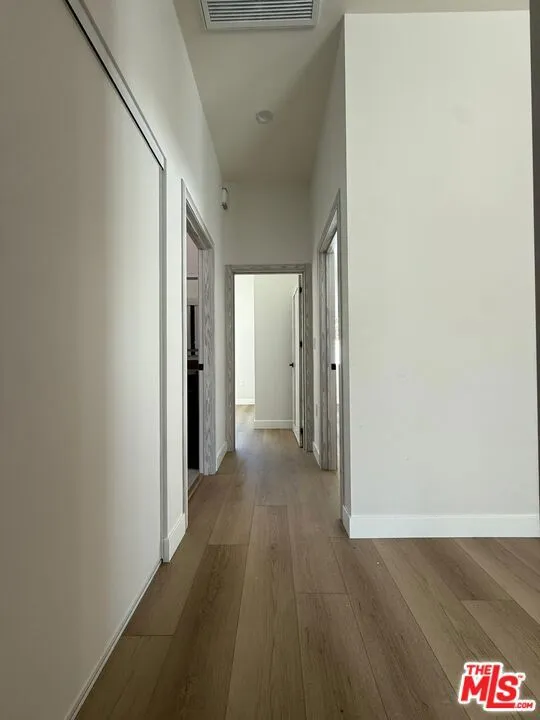 15830 Blackhawk Street Los Angeles, CA 91344