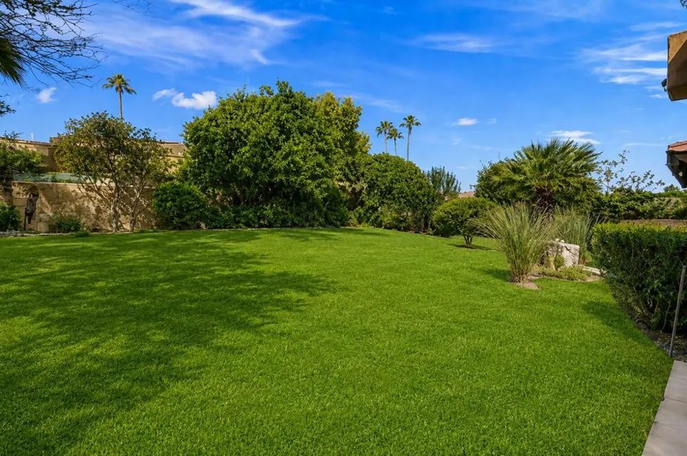 73280 Rosewood Court Palm Desert, CA 92260