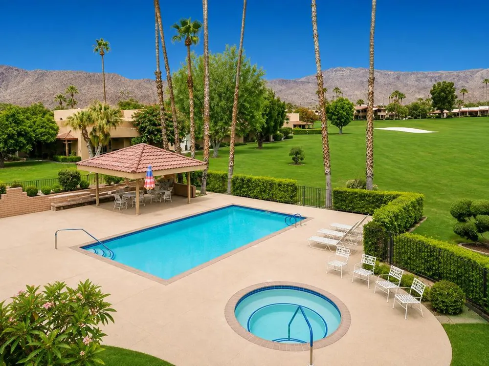 73280 Rosewood Court Palm Desert, CA 92260