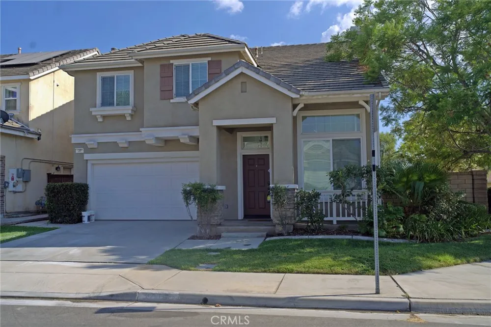 1205 Strand Perris, CA 92571