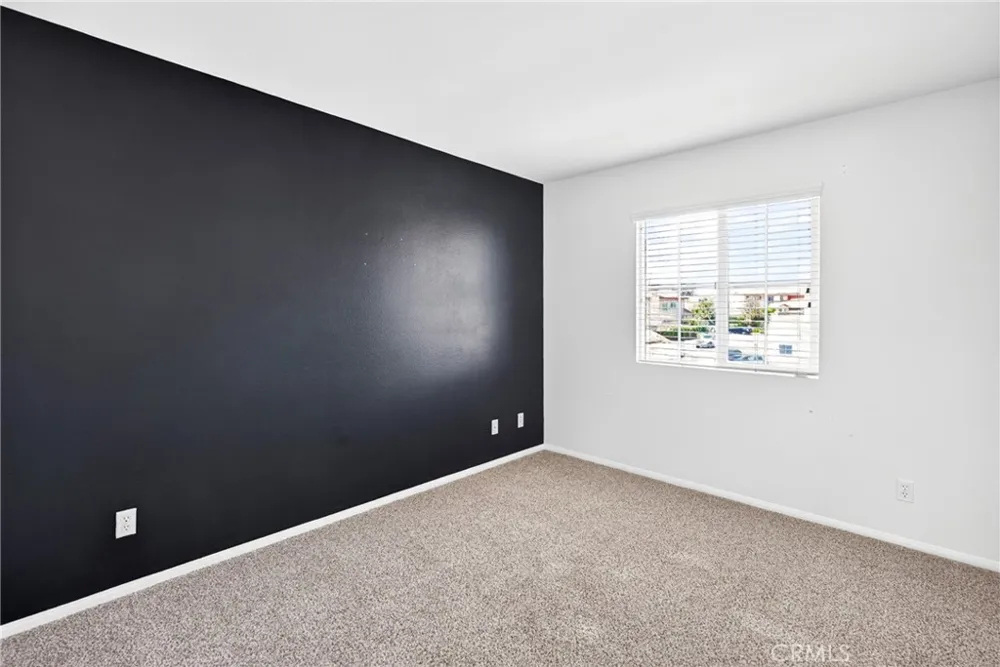 1205 Strand Perris, CA 92571