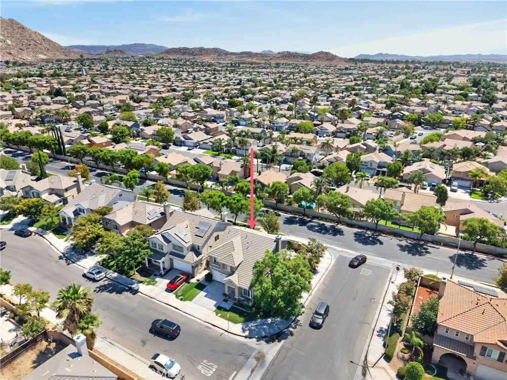 1205 Strand Perris, CA 92571