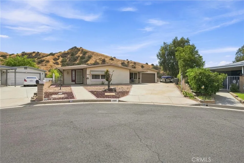 9410 Dale Mesa Calimesa, CA 92320