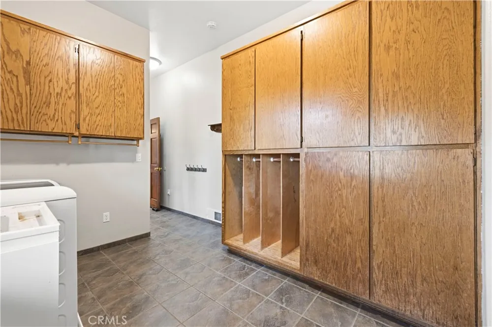 1014 Dusty Road Frazier Park, CA 93225