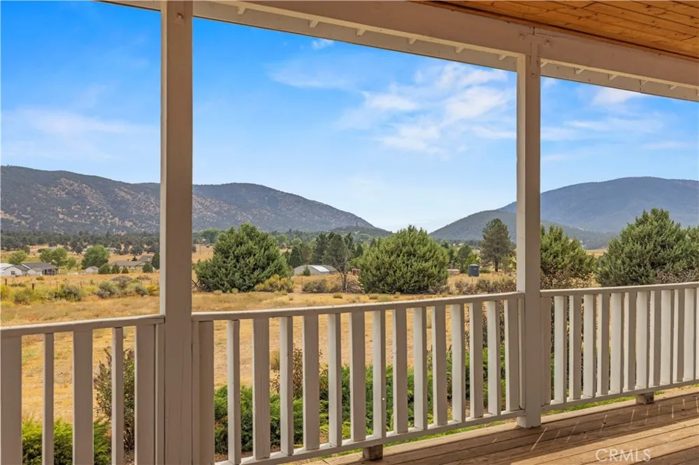 1014 Dusty Road Frazier Park, CA 93225