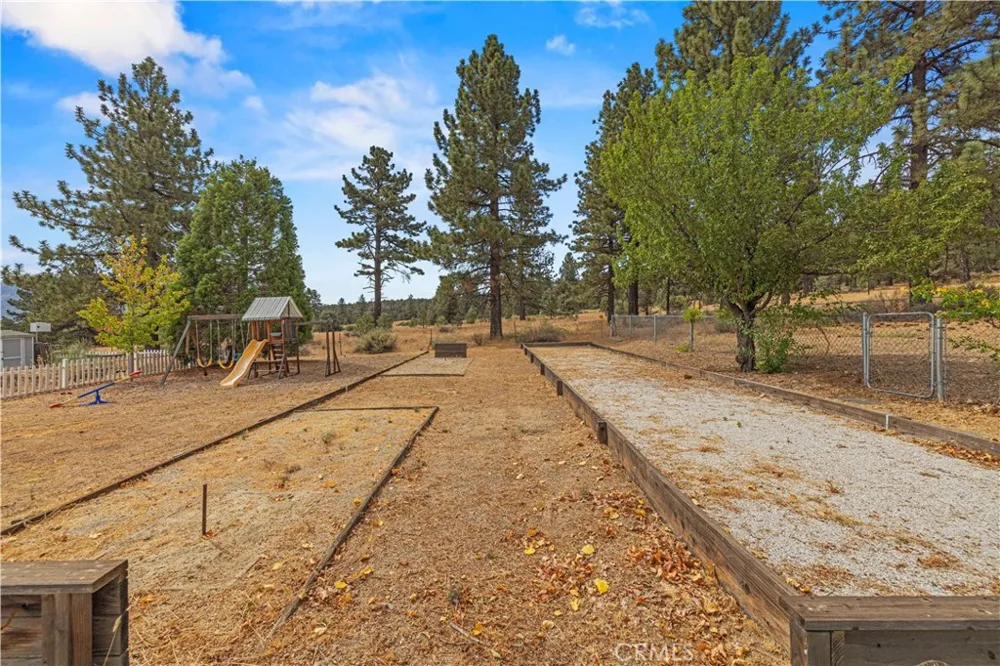 1014 Dusty Road Frazier Park, CA 93225