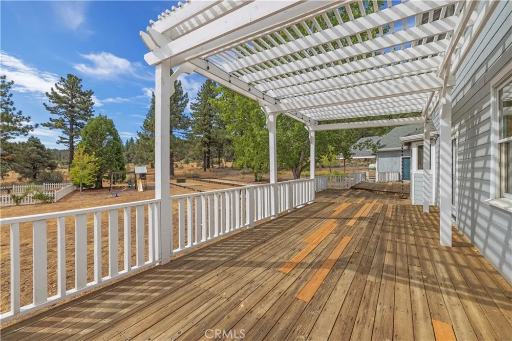 1014 Dusty Road Frazier Park, CA 93225