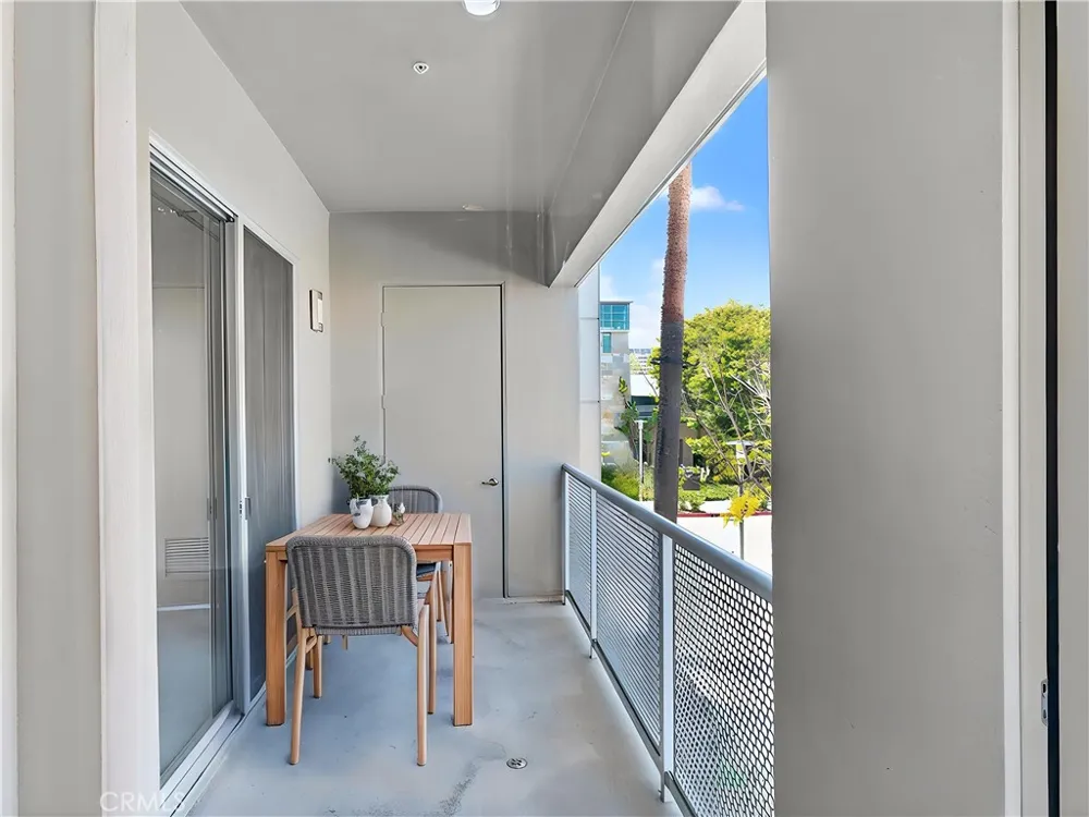 21 Gramercy #219 Irvine, CA 92612