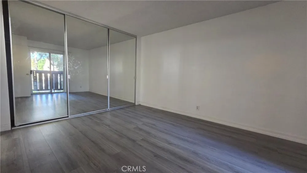 136 Clearbrook #16 Irvine, CA 92614