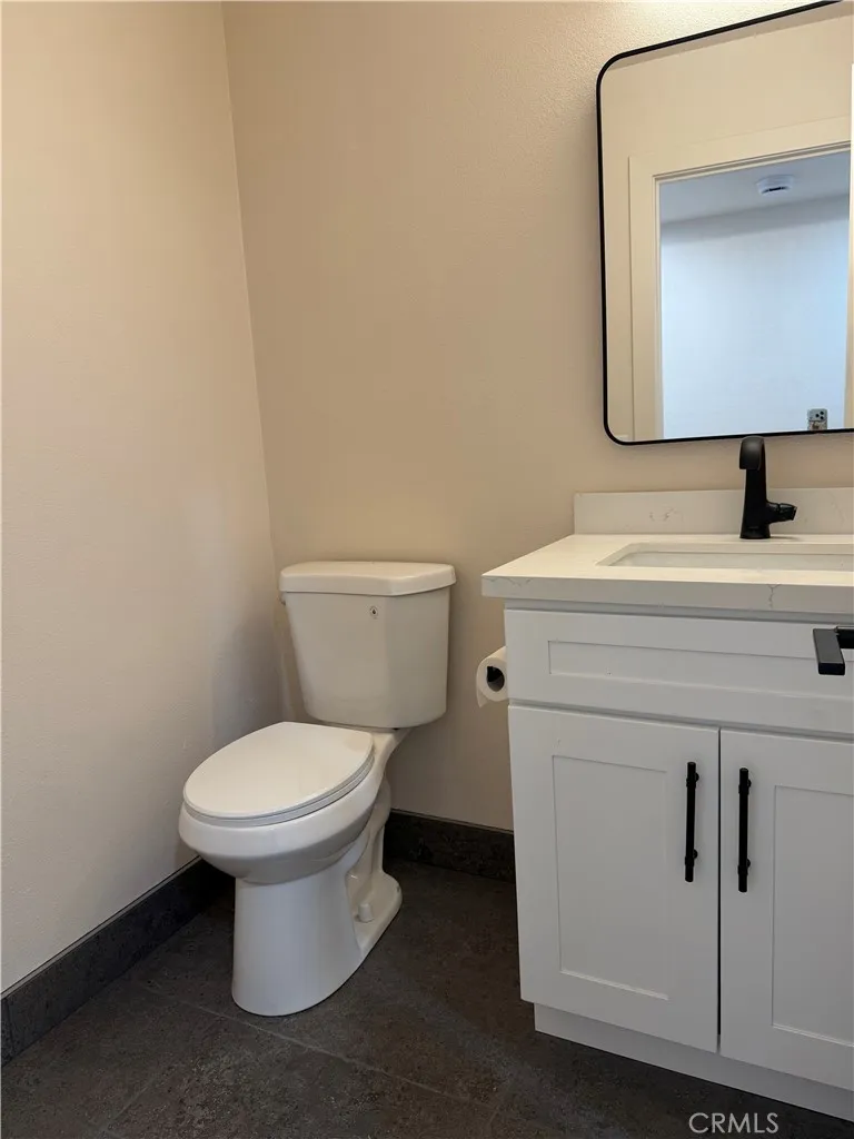 26067 Via Pera Mission Viejo, CA 92691