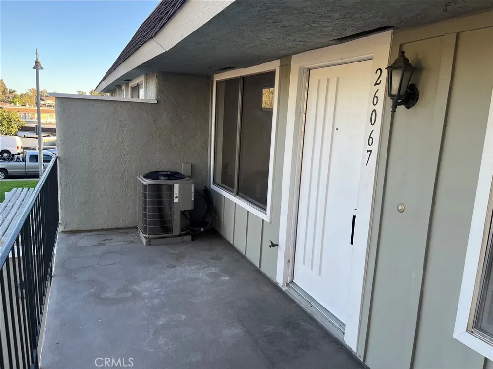26067 Via Pera Mission Viejo, CA 92691