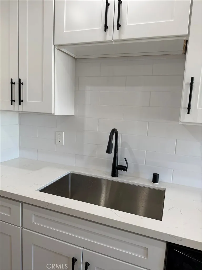 26067 Via Pera Mission Viejo, CA 92691