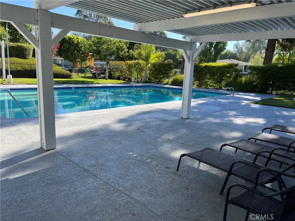 26067 Via Pera Mission Viejo, CA 92691