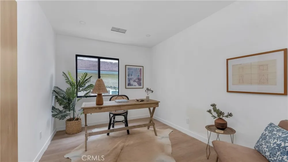 4112 Prospect Los Angeles, CA 90027