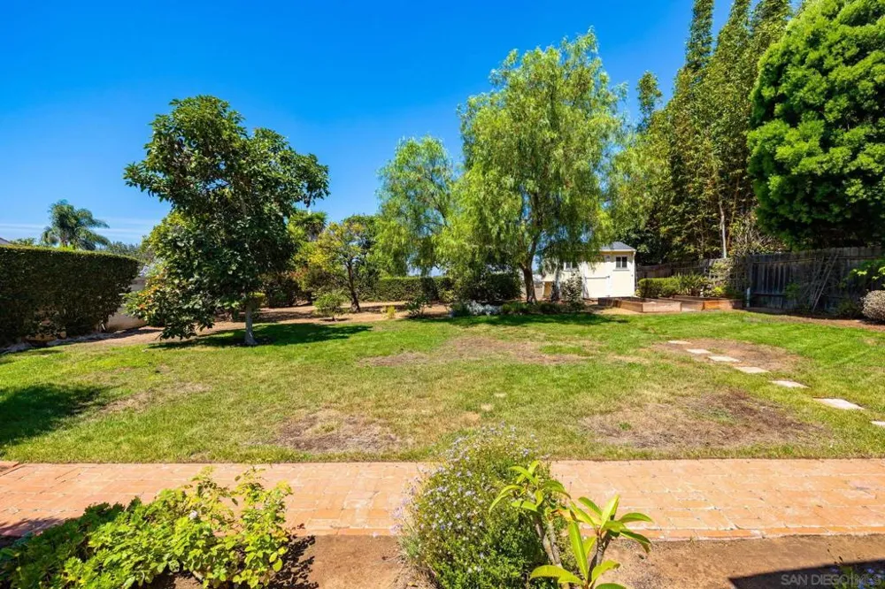 1780 Magnolia Ave Carlsbad, CA 92008