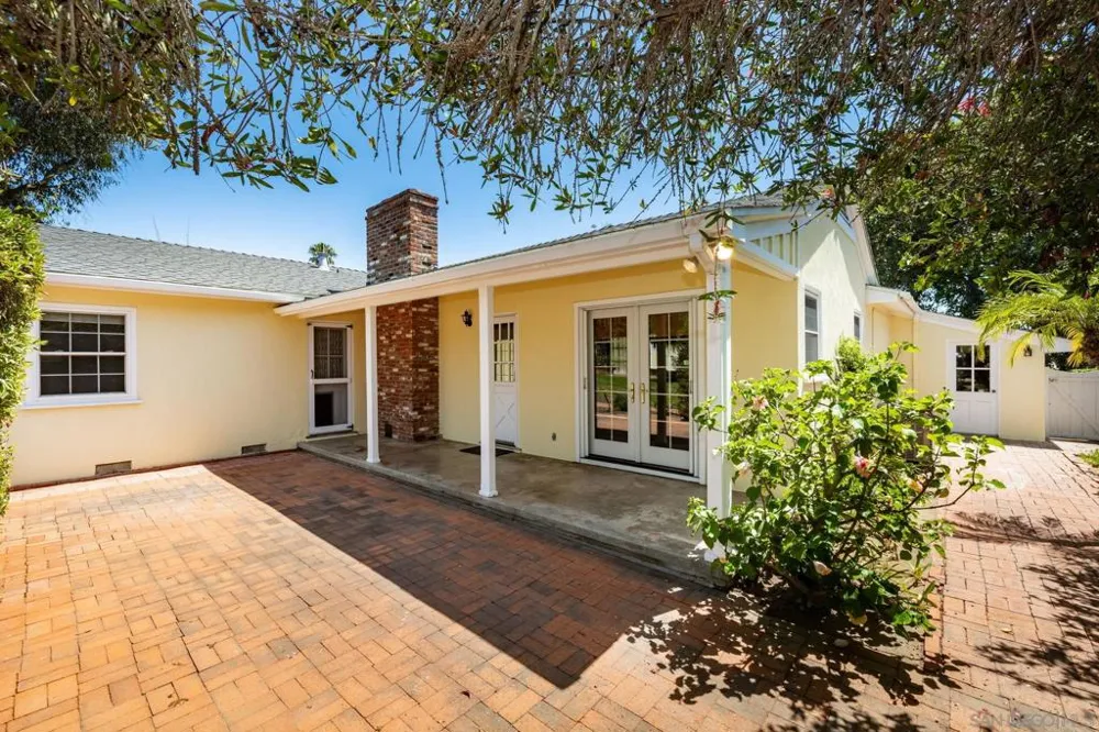 1780 Magnolia Ave Carlsbad, CA 92008