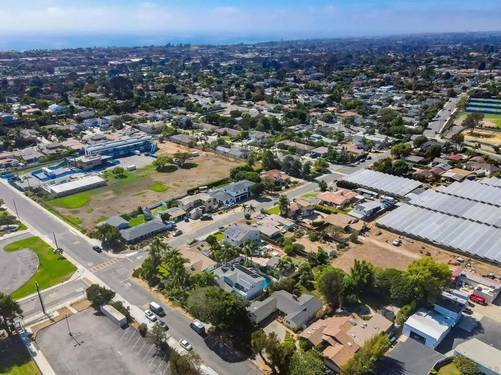 1780 Magnolia Ave Carlsbad, CA 92008