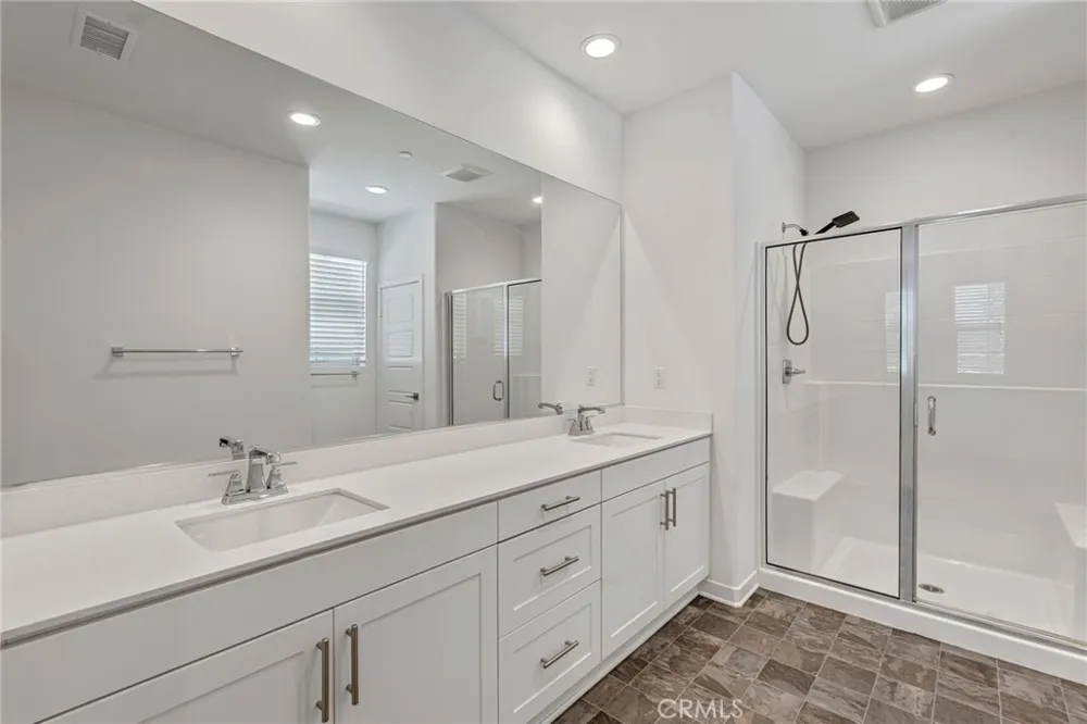 13832 Gazania Lane Fontana, CA 92336