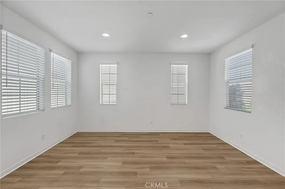 13832 Gazania Lane Fontana, CA 92336