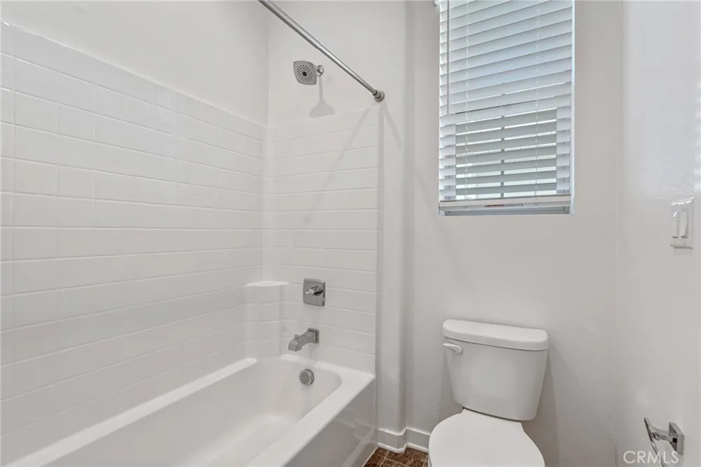 13832 Gazania Lane Fontana, CA 92336