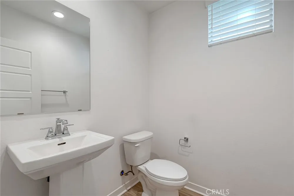 13832 Gazania Lane Fontana, CA 92336