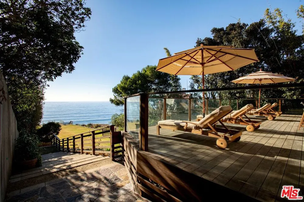 7043 BIRDVIEW AVENUE Malibu, CA 90265