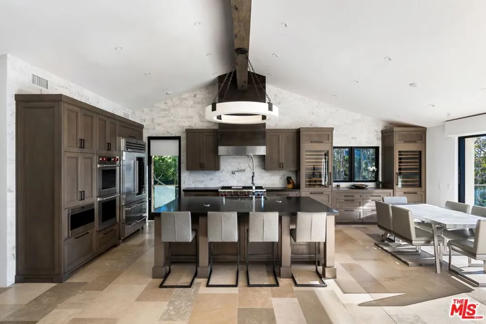 7043 BIRDVIEW AVENUE Malibu, CA 90265
