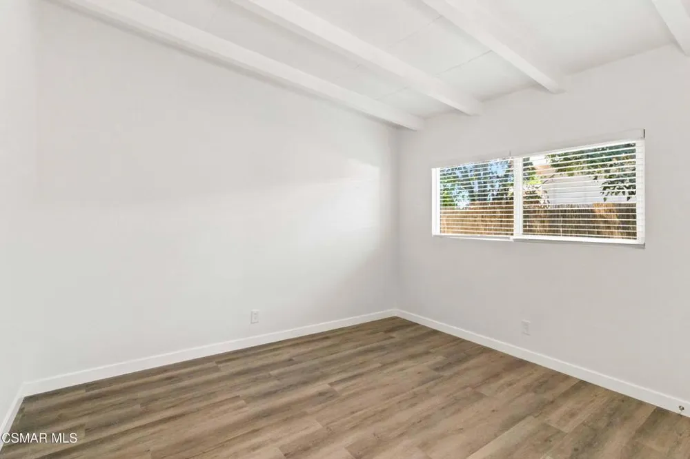 4328 Shopping Lane Simi Valley, CA 93063