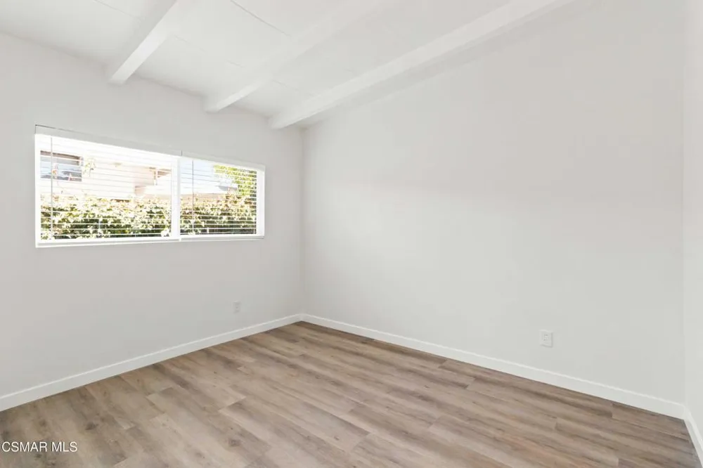 4328 Shopping Lane Simi Valley, CA 93063