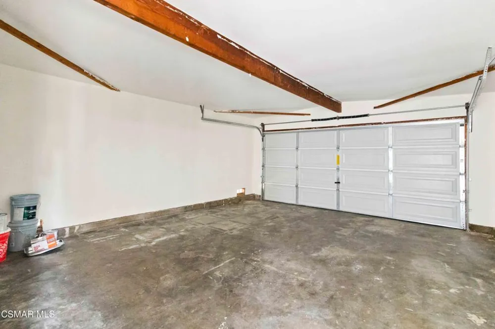 4328 Shopping Lane Simi Valley, CA 93063