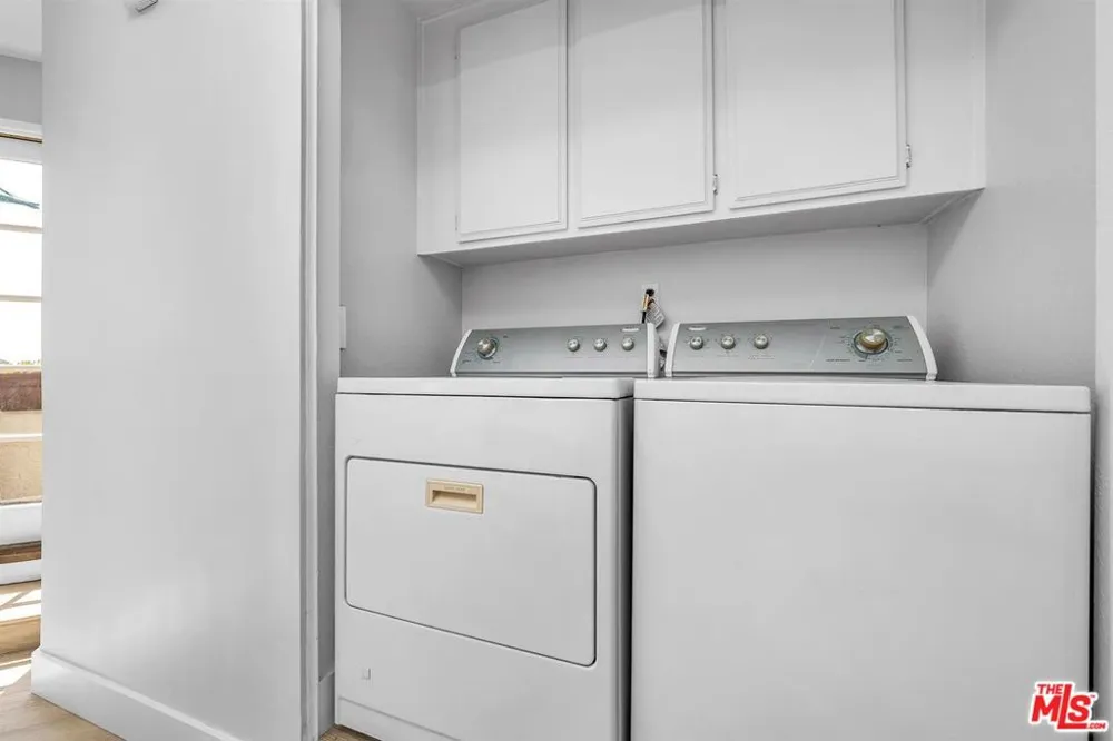 1412 Crescent Heights Boulevard #203 West Hollywood, CA 90046