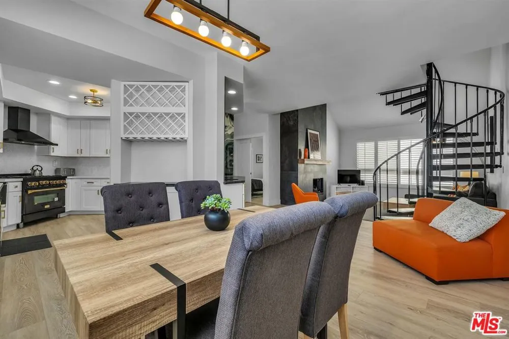 1412 Crescent Heights Boulevard #203 West Hollywood, CA 90046