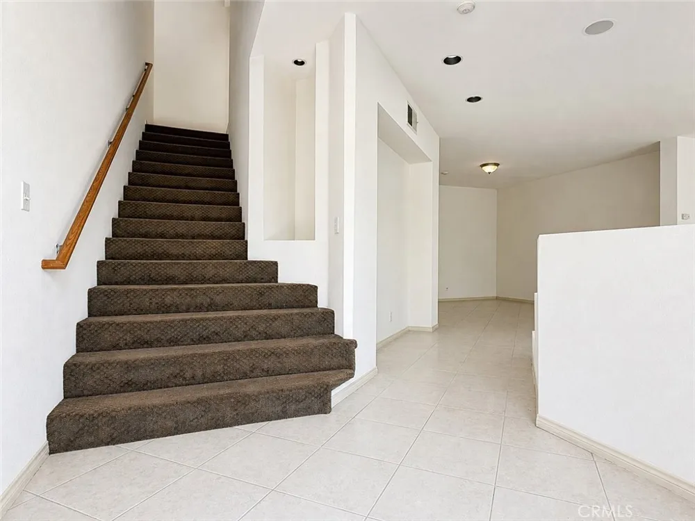 210 S Prospect Avenue #4 Redondo Beach, CA 90277