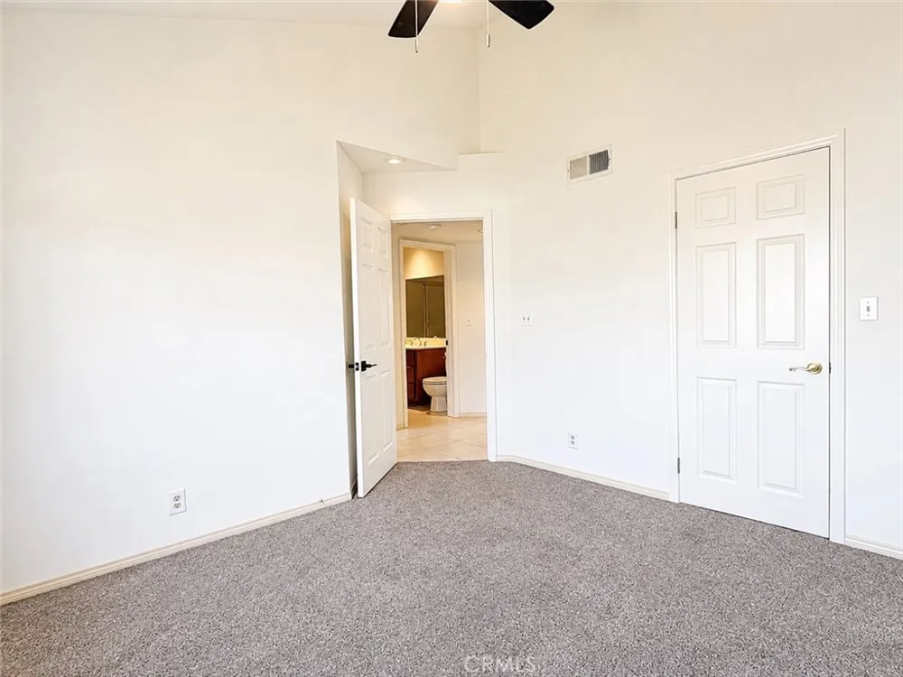 210 S Prospect Avenue #4 Redondo Beach, CA 90277