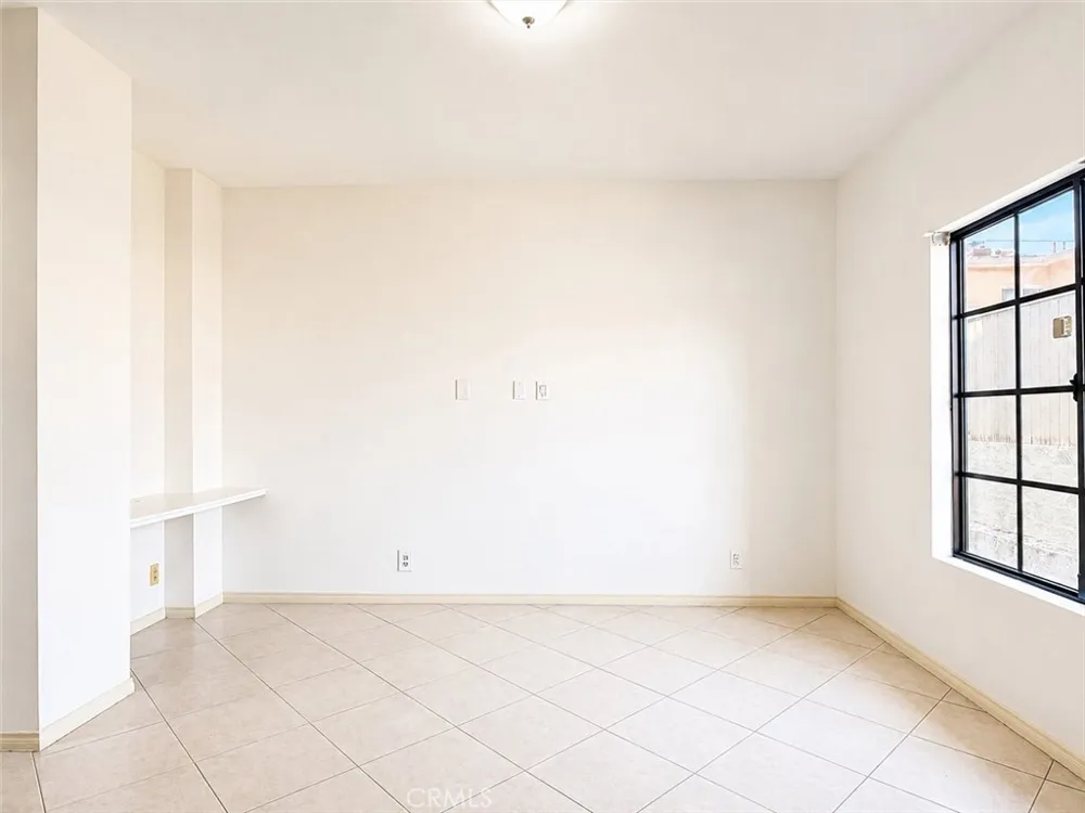 210 S Prospect Avenue #4 Redondo Beach, CA 90277