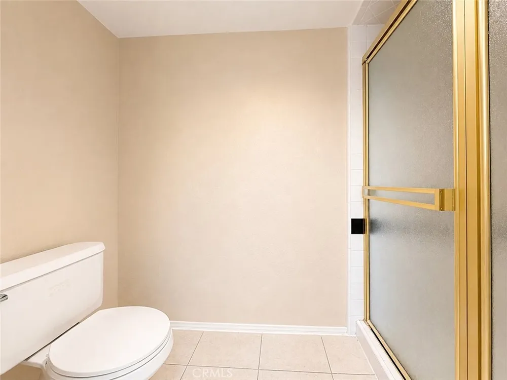 210 S Prospect Avenue #4 Redondo Beach, CA 90277