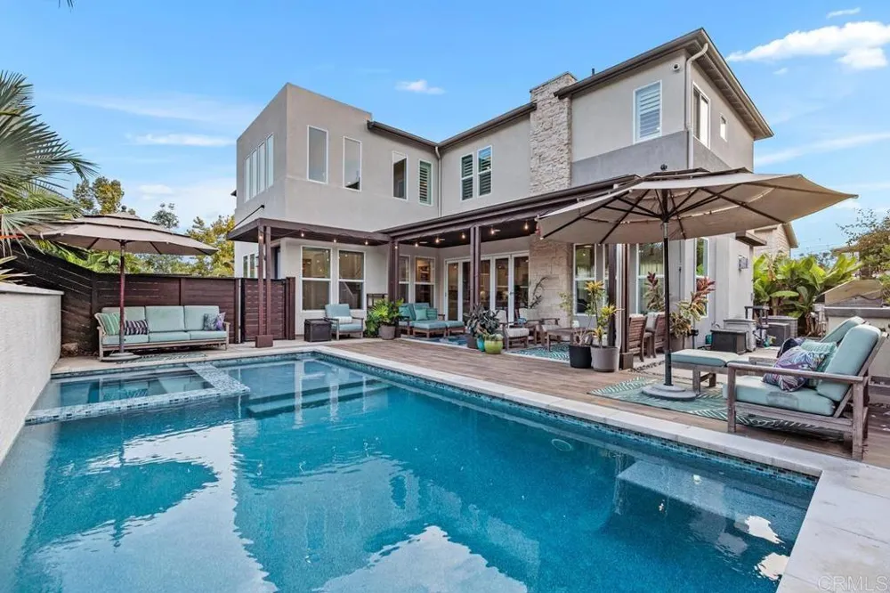 715 Adelaide Circle Encinitas, CA 92024