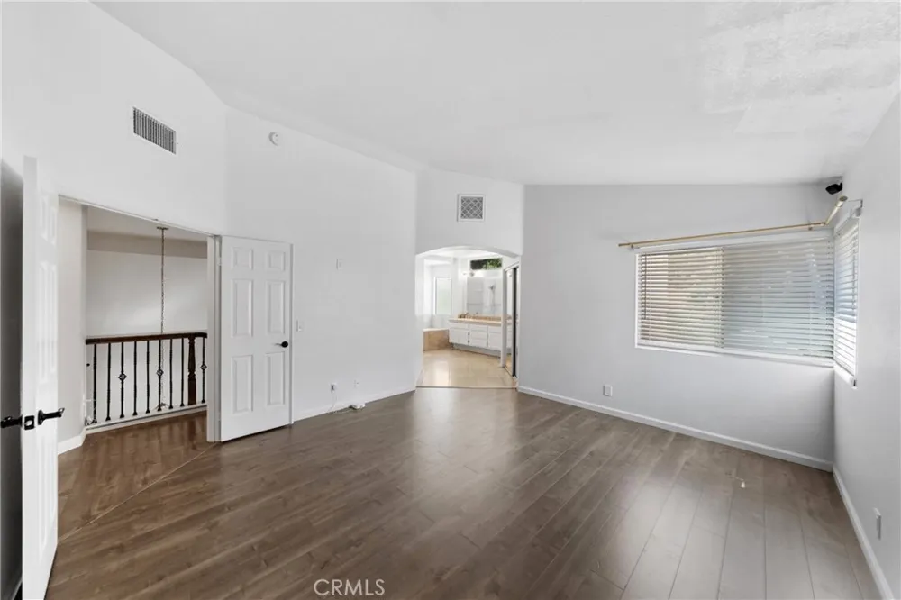 43490 Calle Nacido Temecula, CA 92592