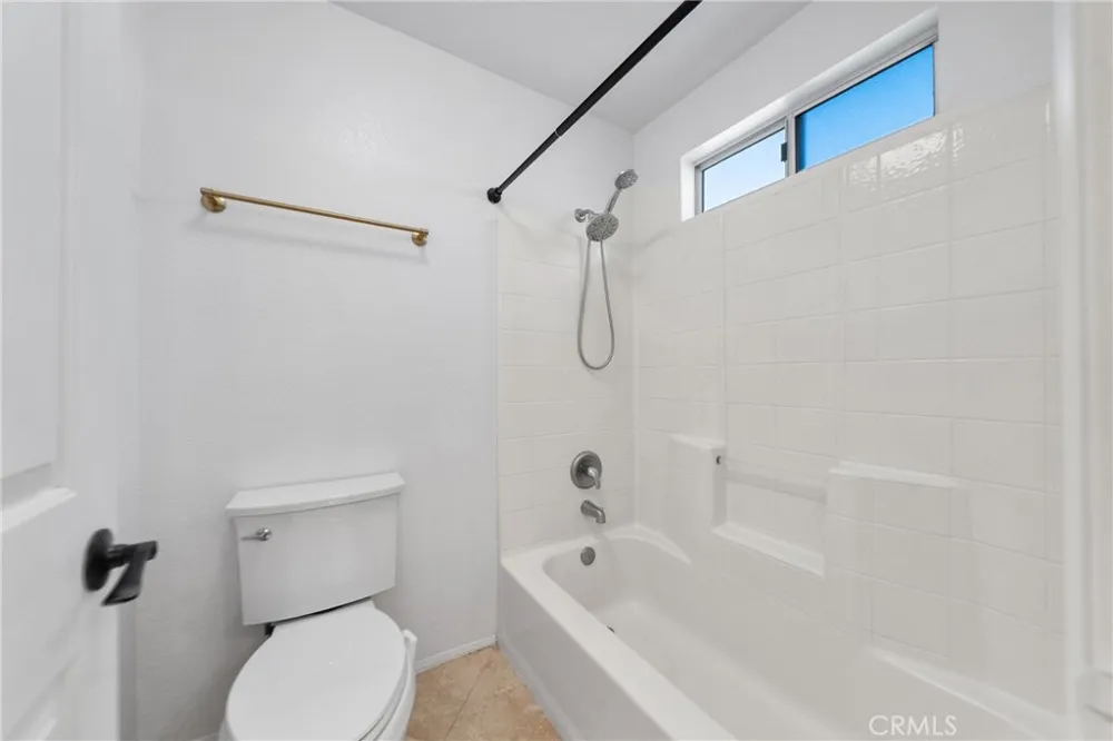 43490 Calle Nacido Temecula, CA 92592