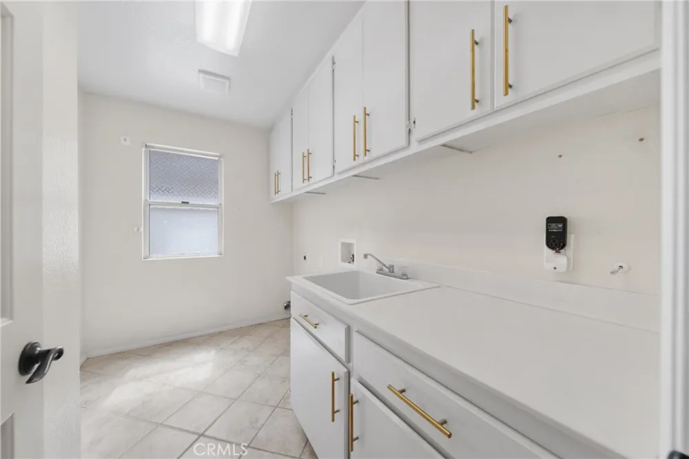 43490 Calle Nacido Temecula, CA 92592