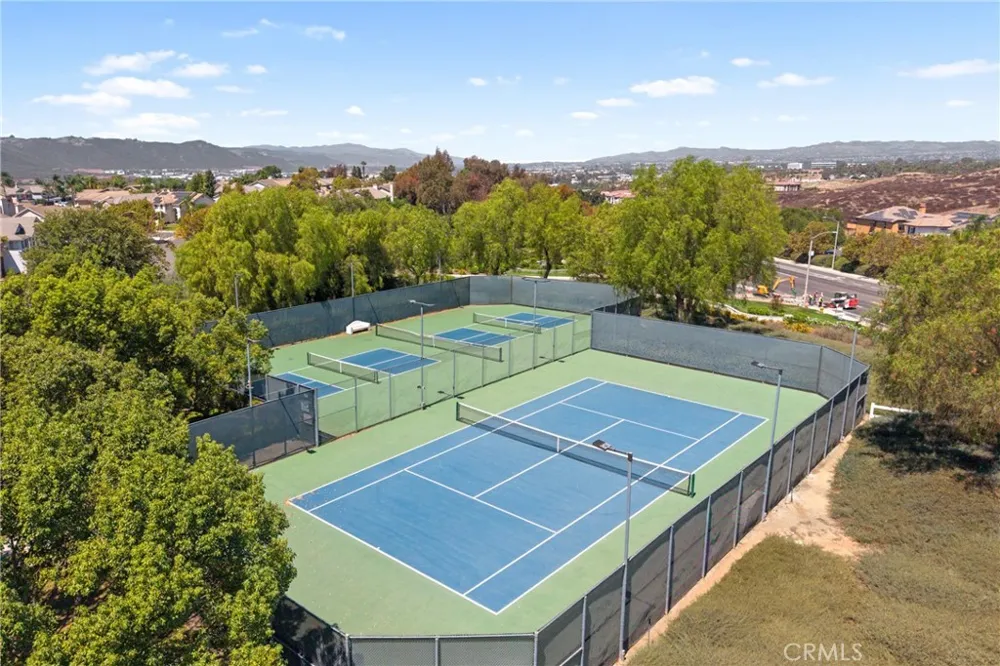 43490 Calle Nacido Temecula, CA 92592