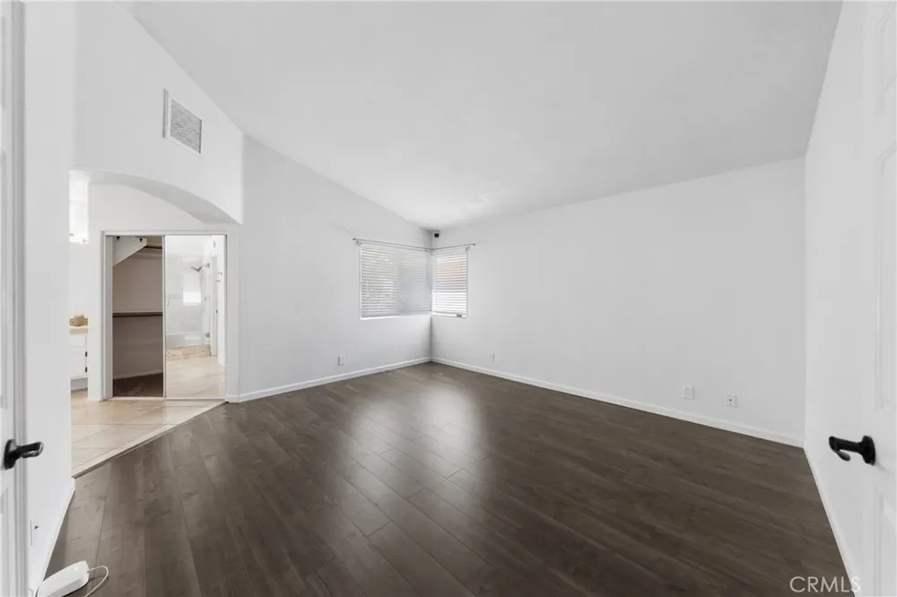 43490 Calle Nacido Temecula, CA 92592