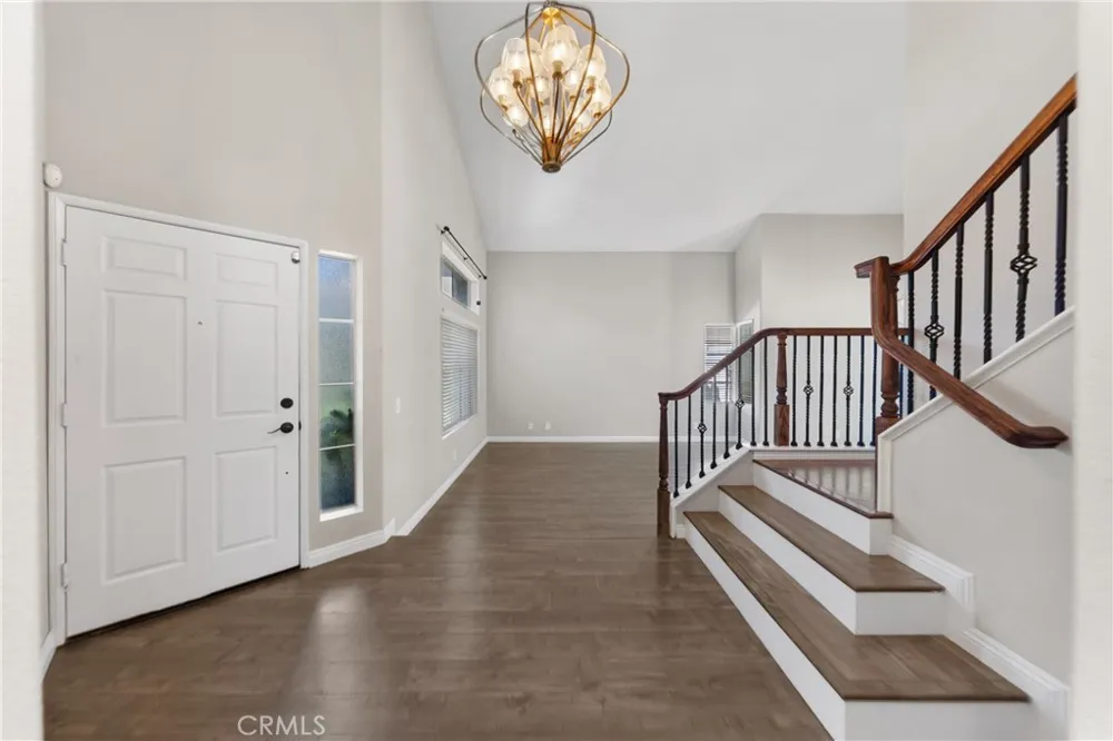 43490 Calle Nacido Temecula, CA 92592